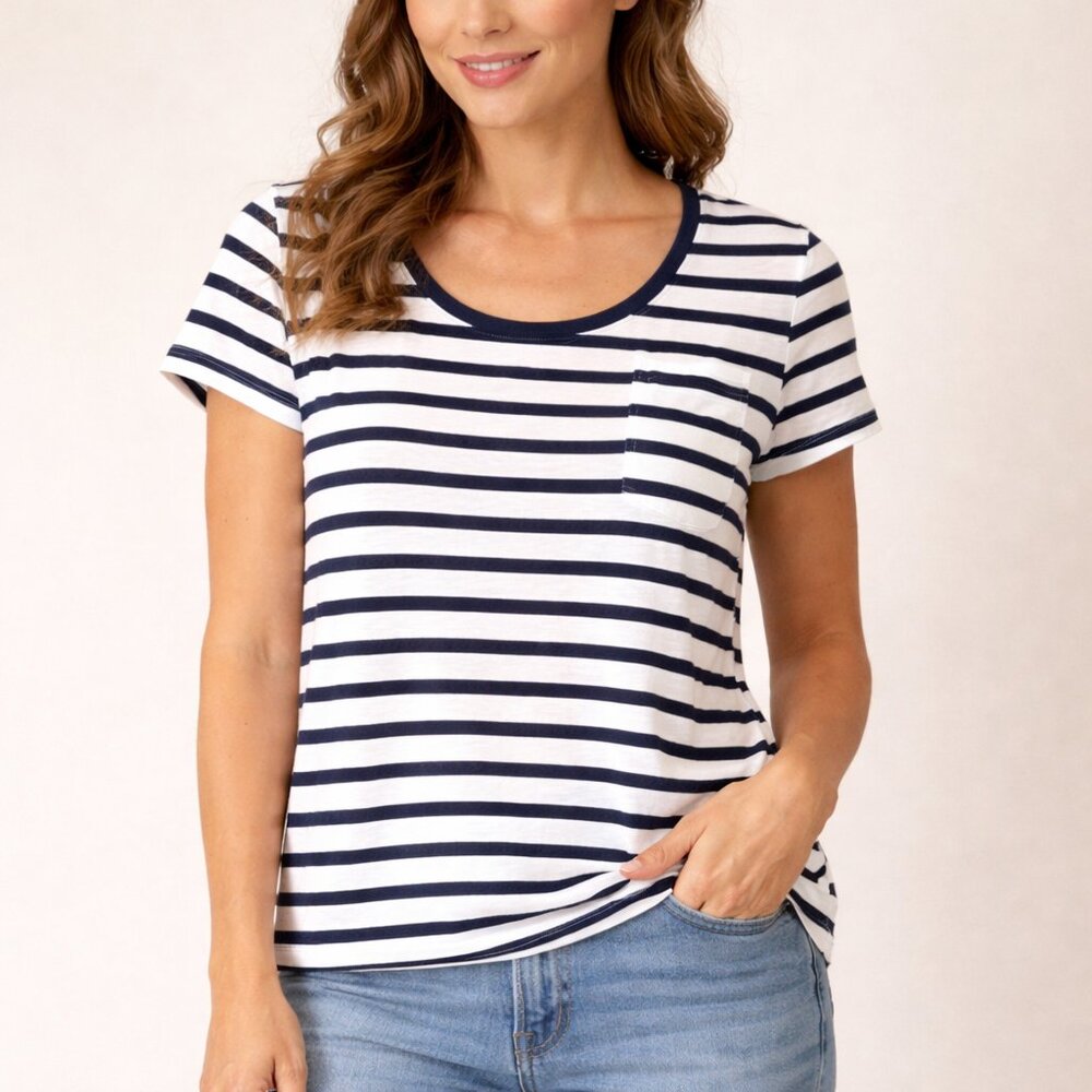 Zenergy Chico's Navy and White Striped Short Sleeve Tee Sz 2 Large